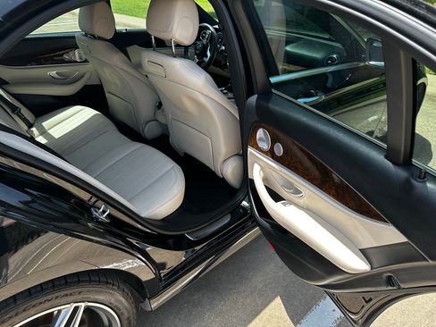 Used 2019 Mercedes-Benz E 450 4MATIC Sedan image 8