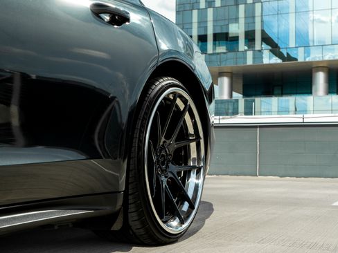 Used 2018 Porsche Panamera 4 image 15