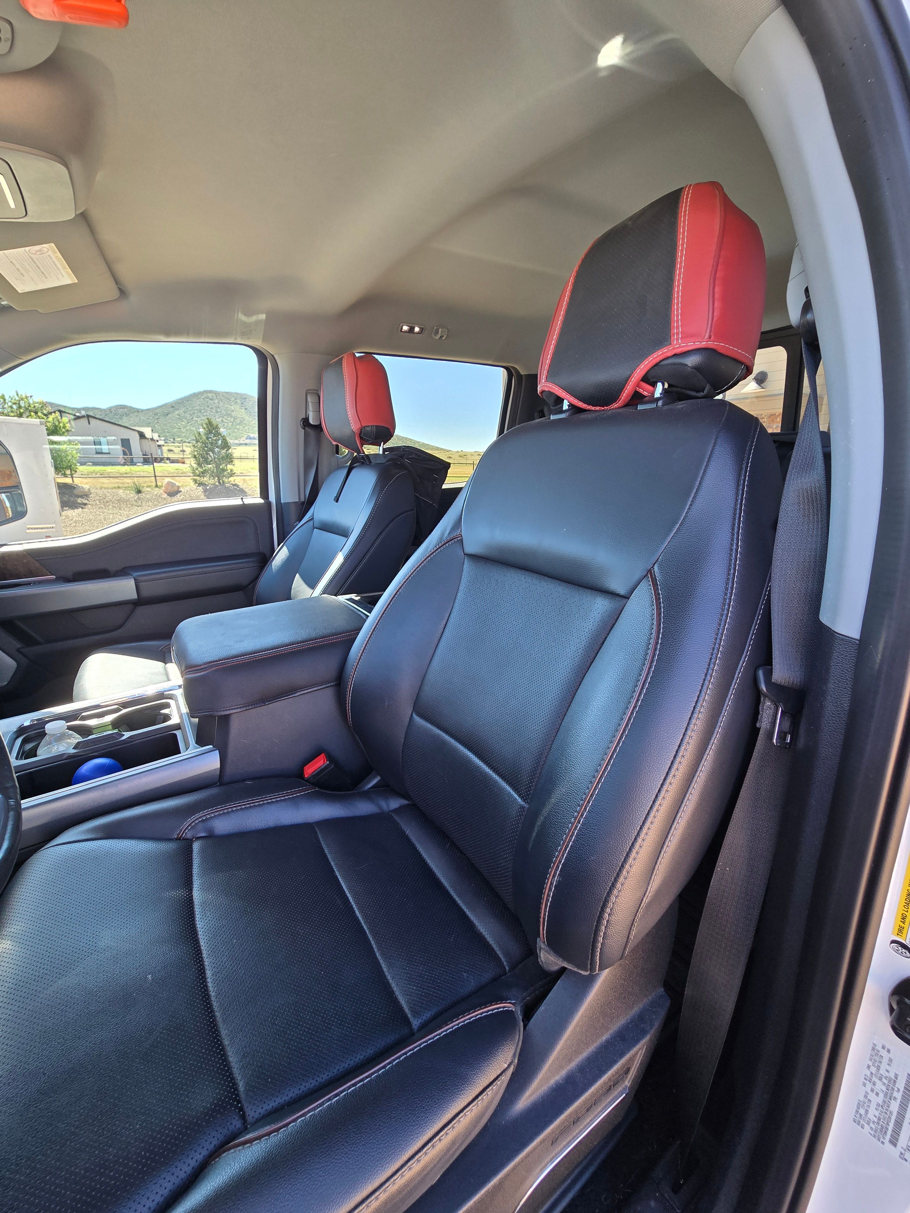 Used 2023 Ford F350 Lariat w/ Tow Technology Package AWD/4WD image 14
