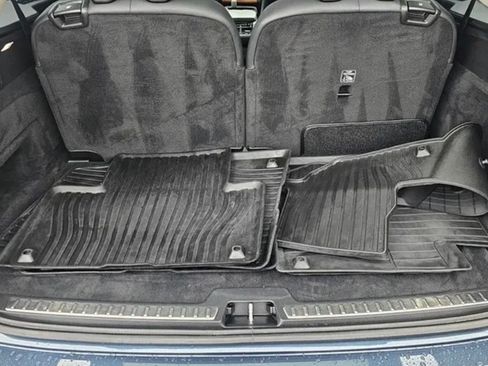 Used 2024 Volvo XC90 T8 Plus w/ Protection Package Premier image 10