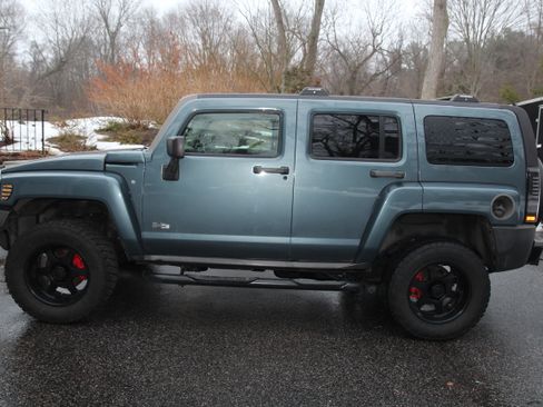 Used 2007 HUMMER H3 image 4