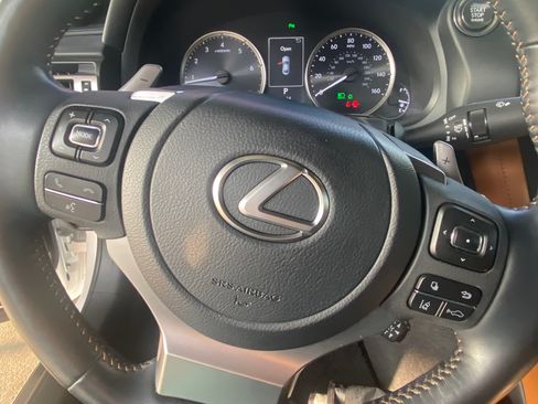 Used 2021 Lexus RC 350 RWD image 9