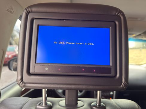 Used 2014 Nissan Pathfinder Platinum w/ Platinum Premium Package image 10