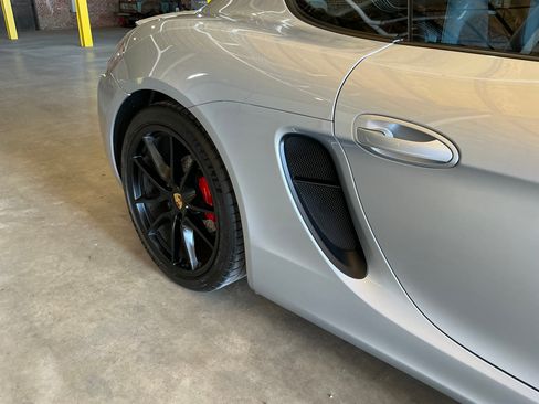 Used 2014 Porsche Cayman S image 16