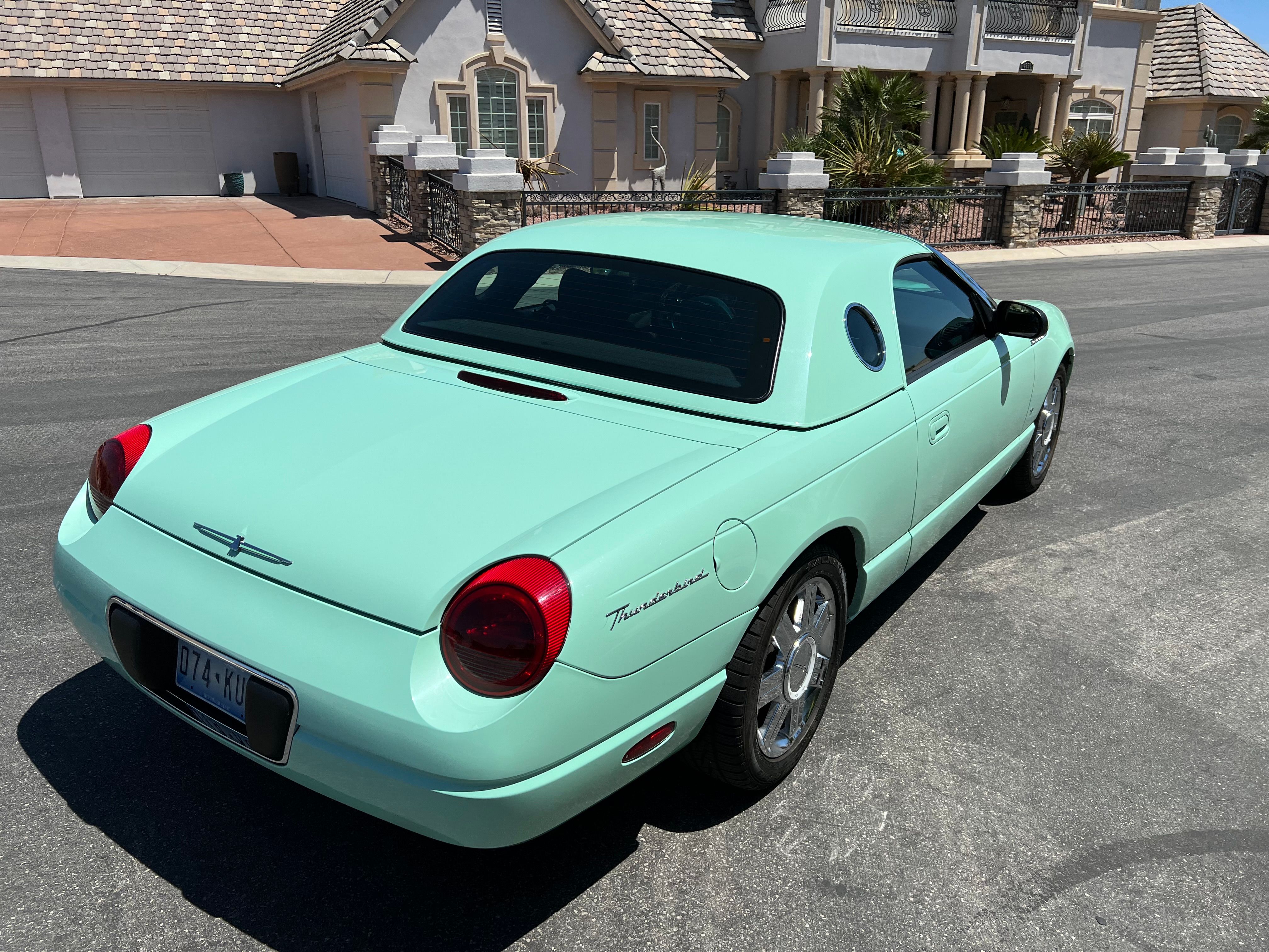 Used 2004 Ford Thunderbird RWD image 5