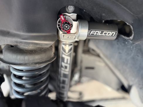 Used 2021 Jeep Gladiator Sport image 14