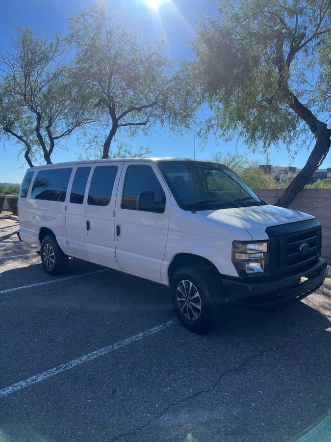 Used 2011 Ford E-350 and Econoline 350 XL w/ PWR Windows & Locks Group RWD image 4