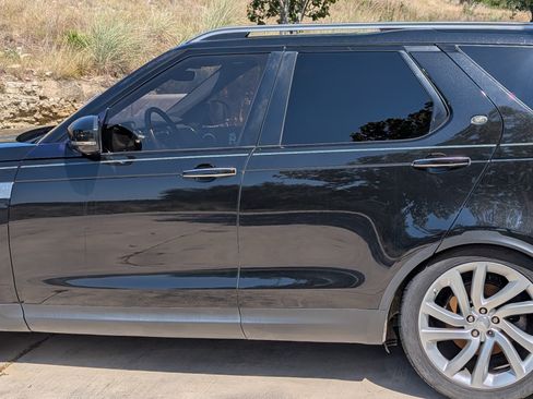 Used 2019 Land Rover Discovery HSE Luxury AWD/4WD image 5