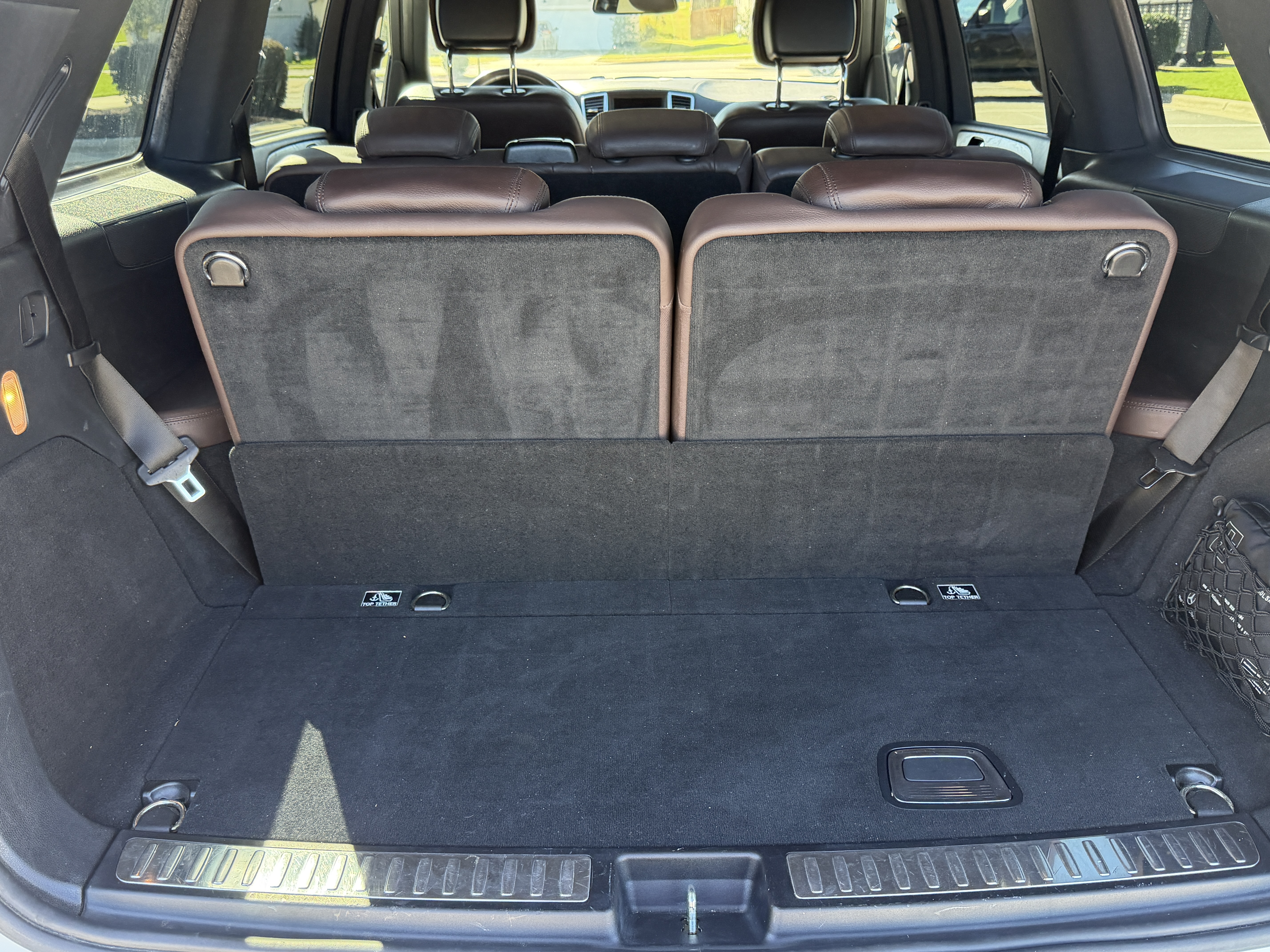 Used 2016 Mercedes-Benz GL 550 4MATIC image 26