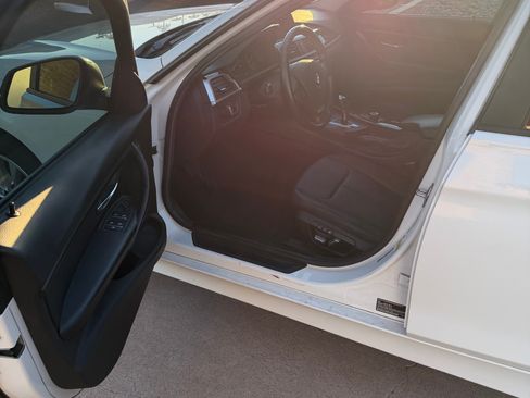Used 2016 BMW 320i Sedan image 14