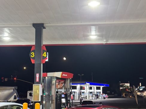 Used 2014 BMW 320i Sedan image 10