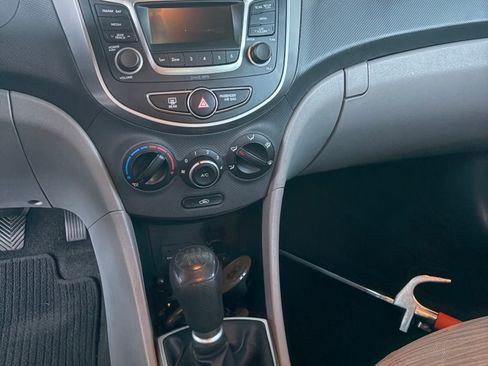 Used 2017 Hyundai Accent SE image 10