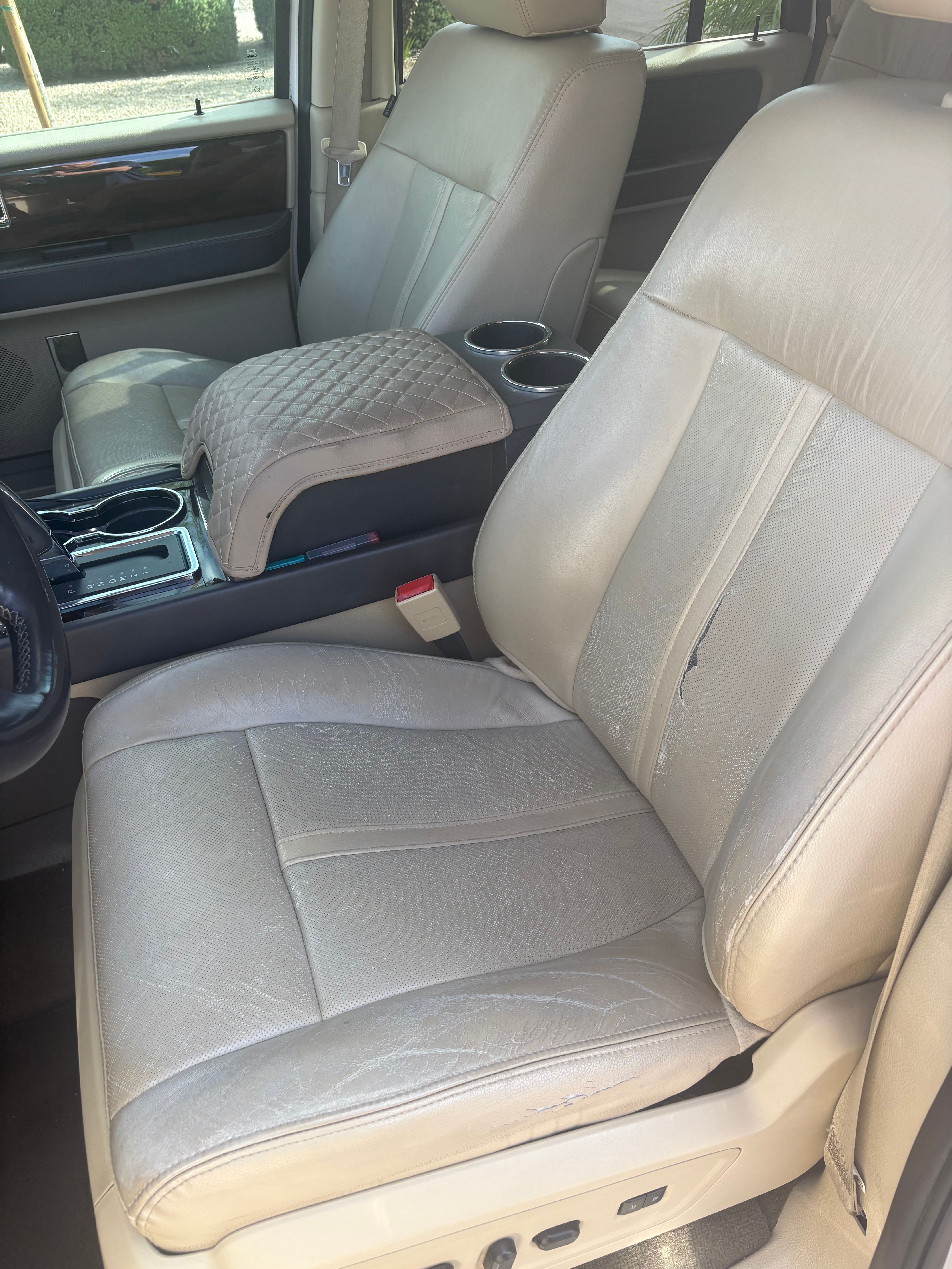 Used 2015 Lincoln Navigator 4WD w/ Equipment Group 101A Reserve image 23