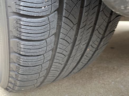 Used 2011 Porsche Cayenne S image 14