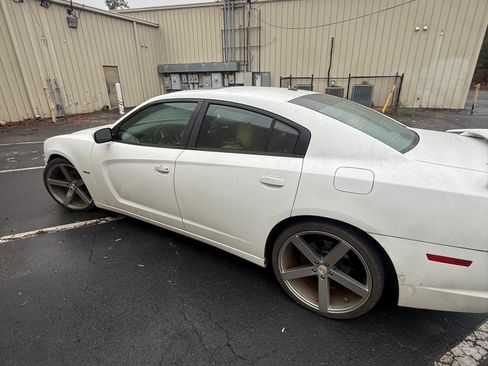 Used 2012 Dodge Charger R/T image 10