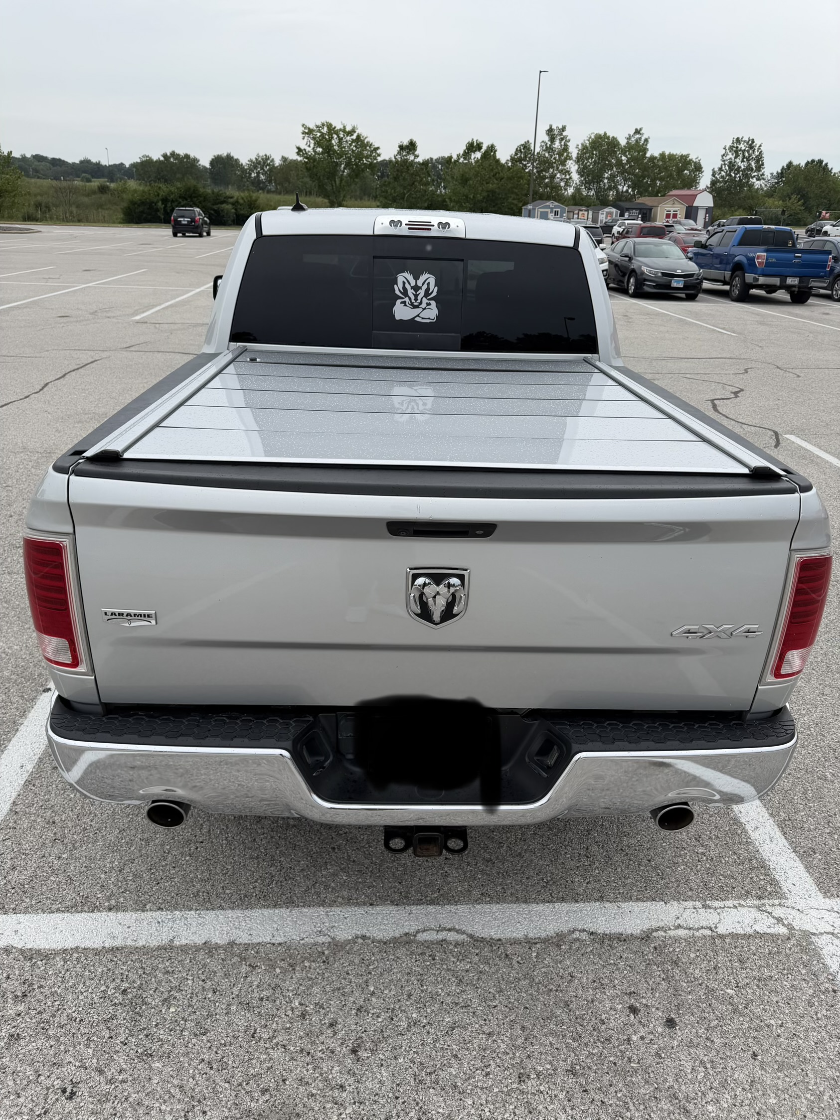 Used 2014 RAM 1500 Laramie w/ Convenience Group AWD/4WD image 4