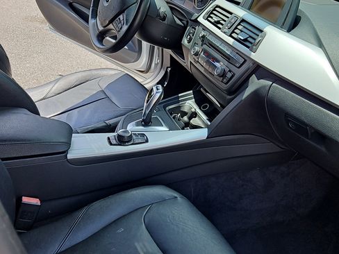 Used 2012 BMW 328i Sedan RWD image 15