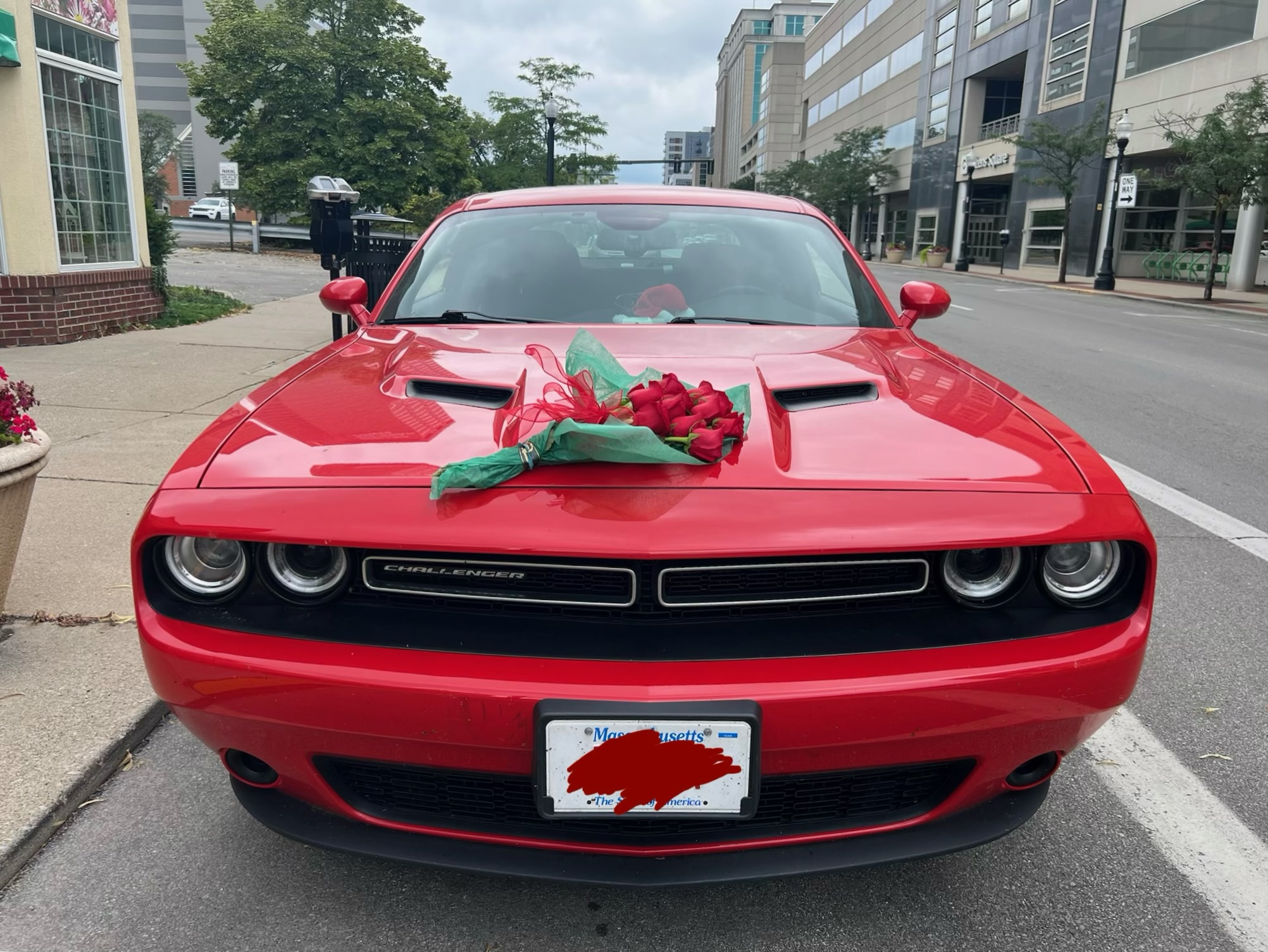 Used 2022 Dodge Challenger SXT RWD image 10