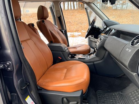 Used 2016 Land Rover LR4 HSE LUX image 23