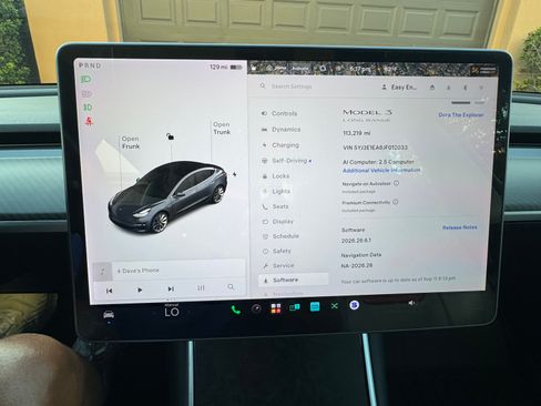 Used 2018 Tesla Model 3 Mid Range RWD image 17