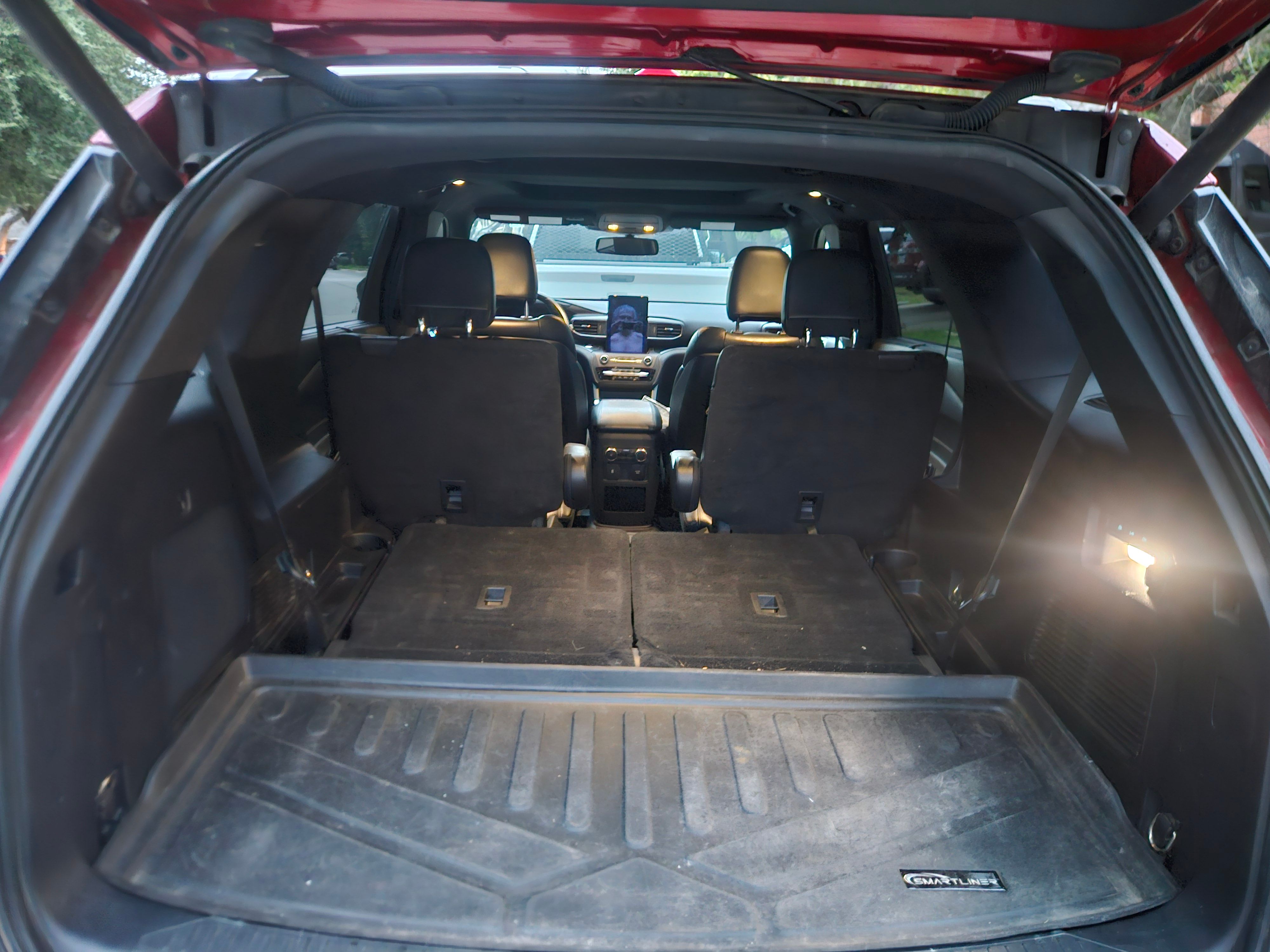 Used 2020 Ford Explorer ST w/ Premium Technology Package AWD/4WD image 12
