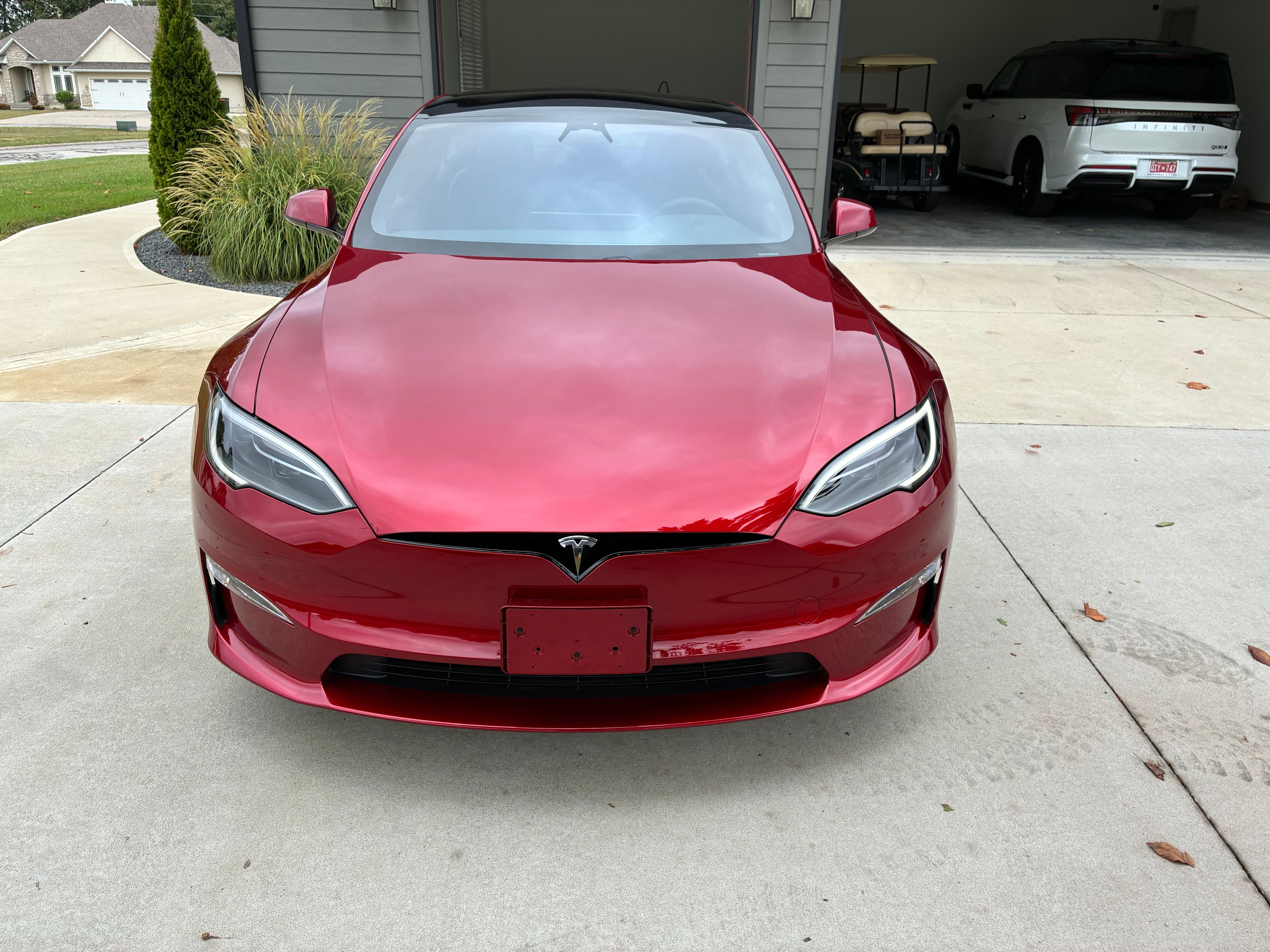 Used 2023 Tesla Model S Plaid AWD/4WD image 2