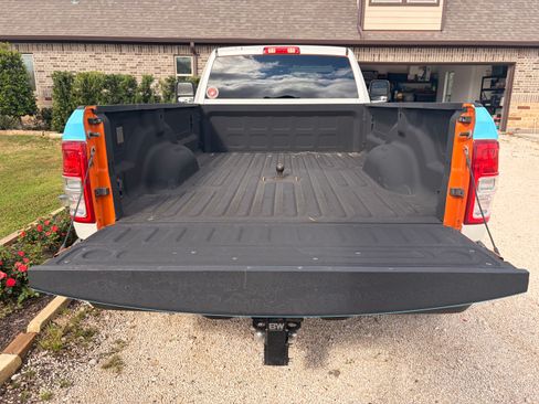 Used 2023 RAM 3500 Tradesman image 4