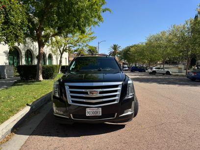 Used 2019 Cadillac Escalade ESV Premium Luxury