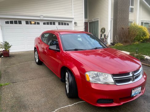 Used 2014 Dodge Avenger SE image 5
