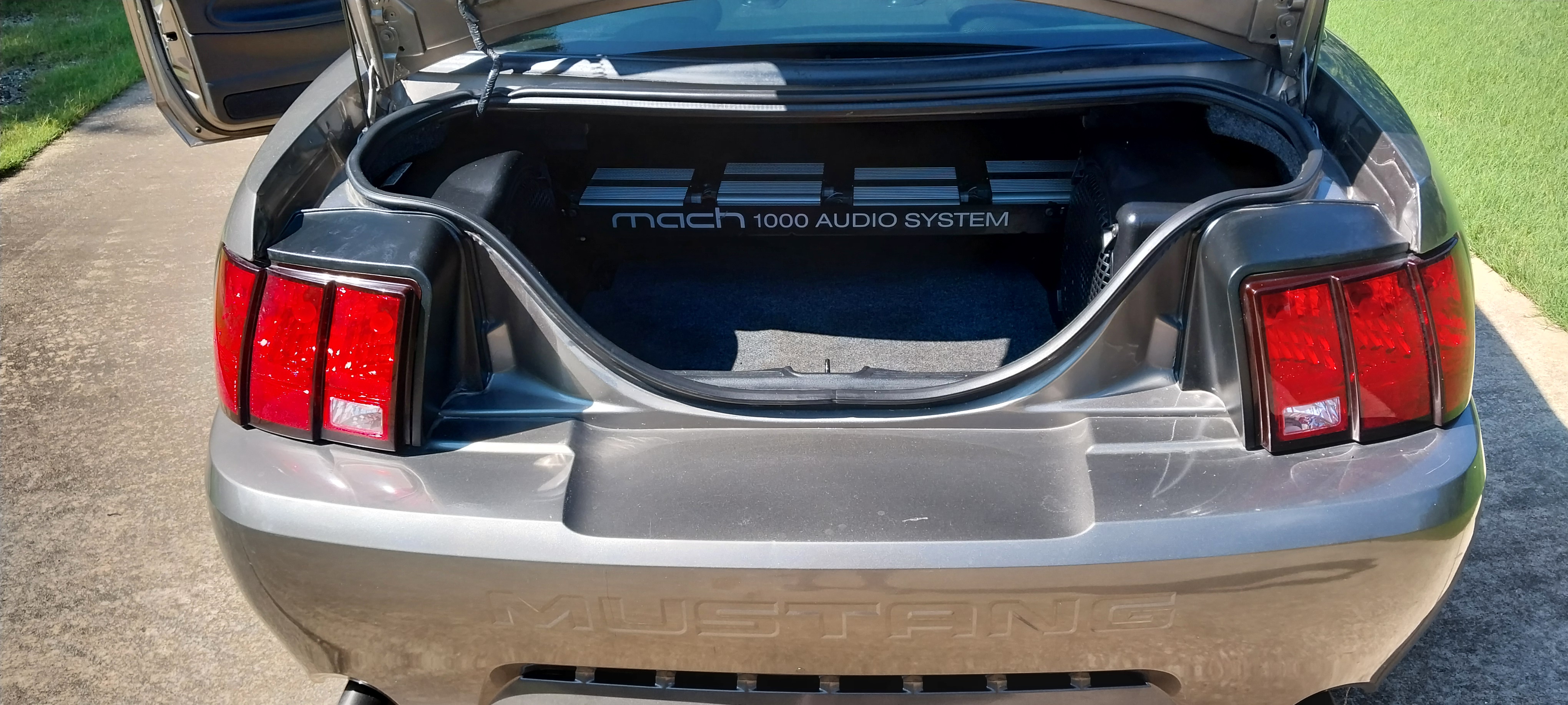 Used 2002 Ford Mustang GT Premium RWD image 12