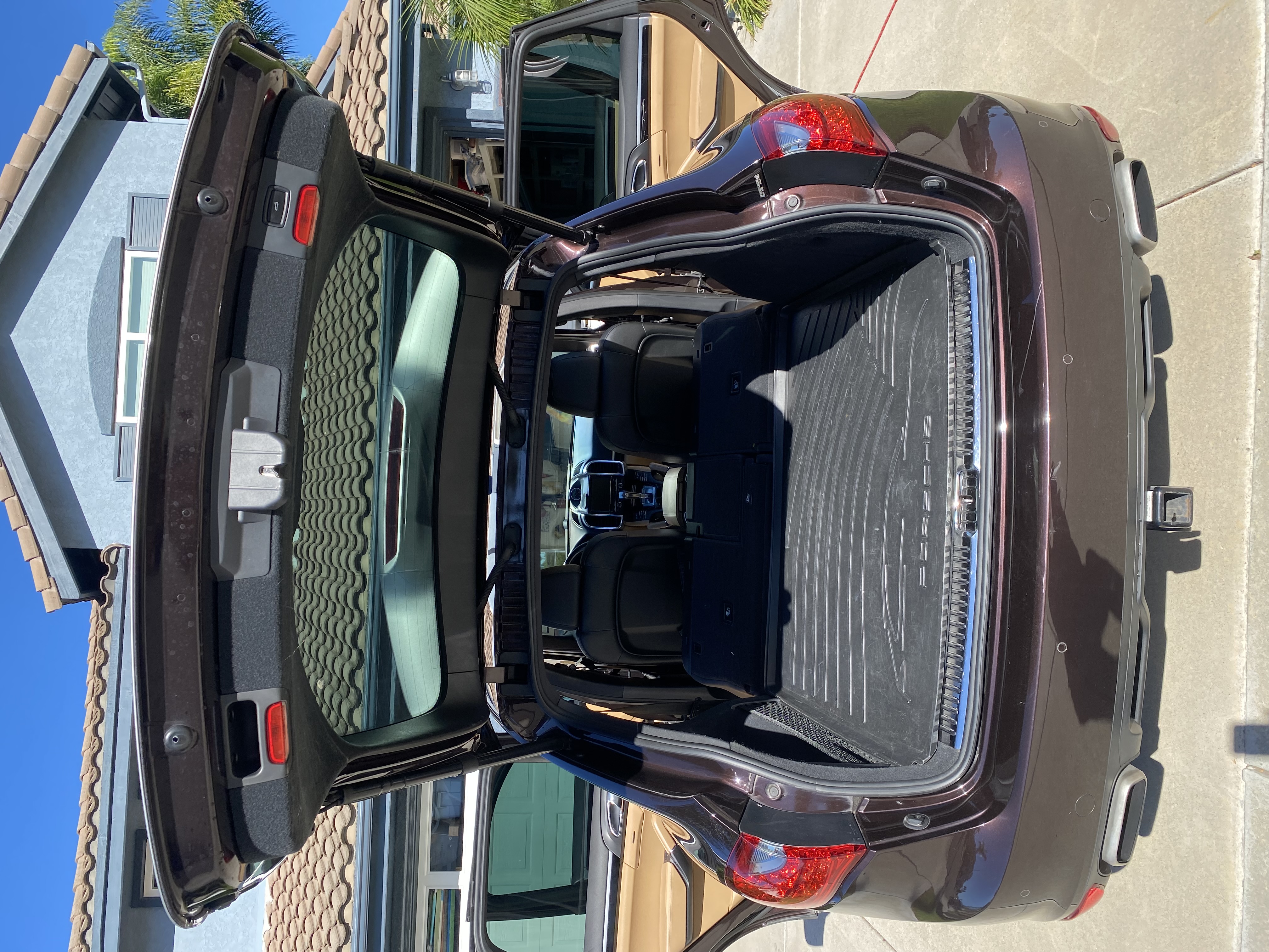 Used 2014 Porsche Cayenne AWD/4WD image 16