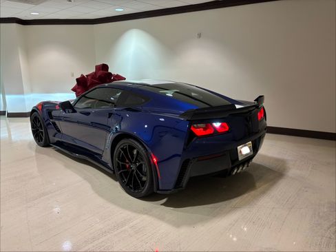 Used 2019 Chevrolet Corvette Grand Sport RWD image 1