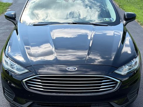Used 2019 Ford Fusion S FWD image 4