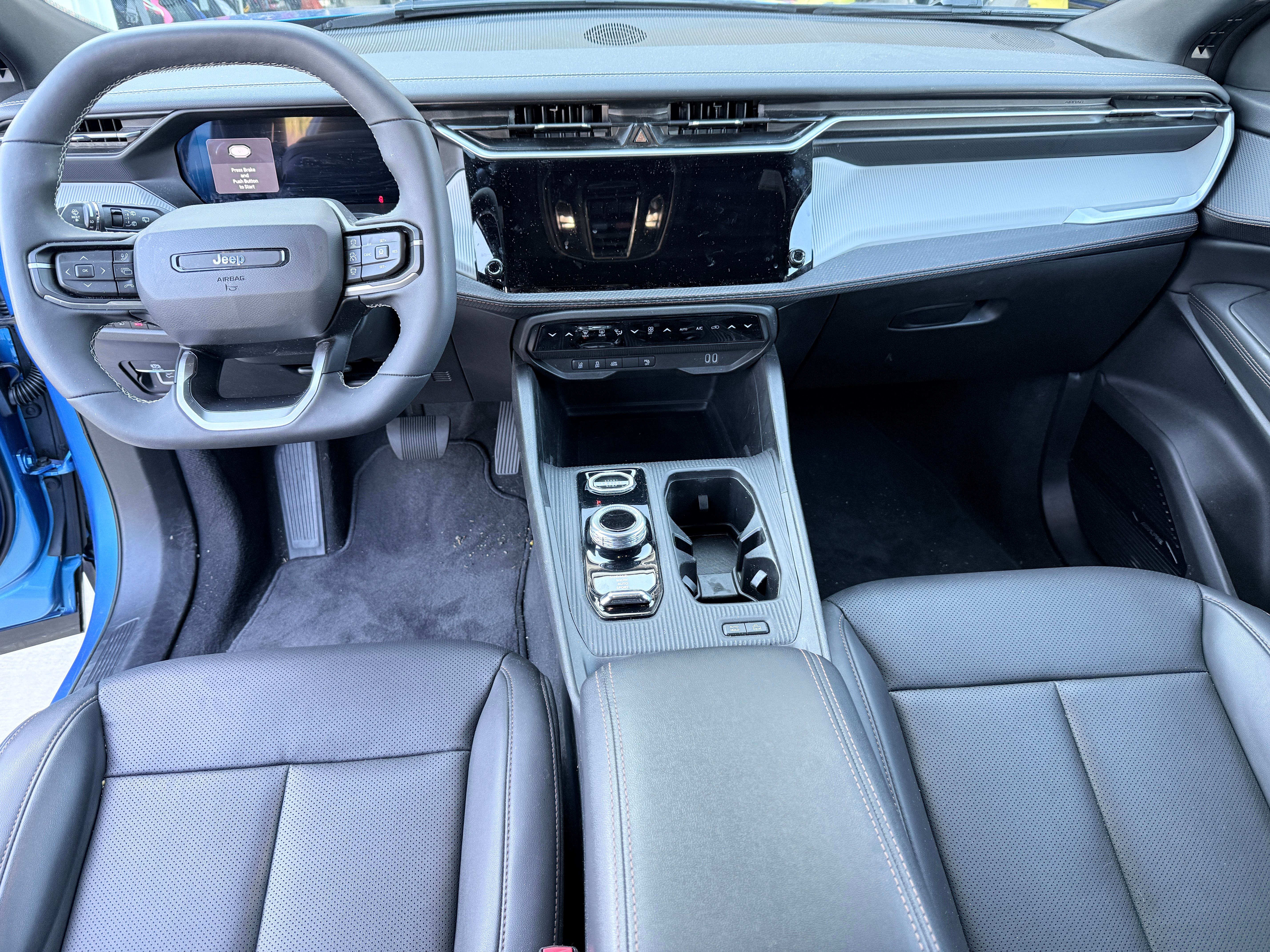 Used 2026 Jeep Cherokee Limited AWD/4WD image 14
