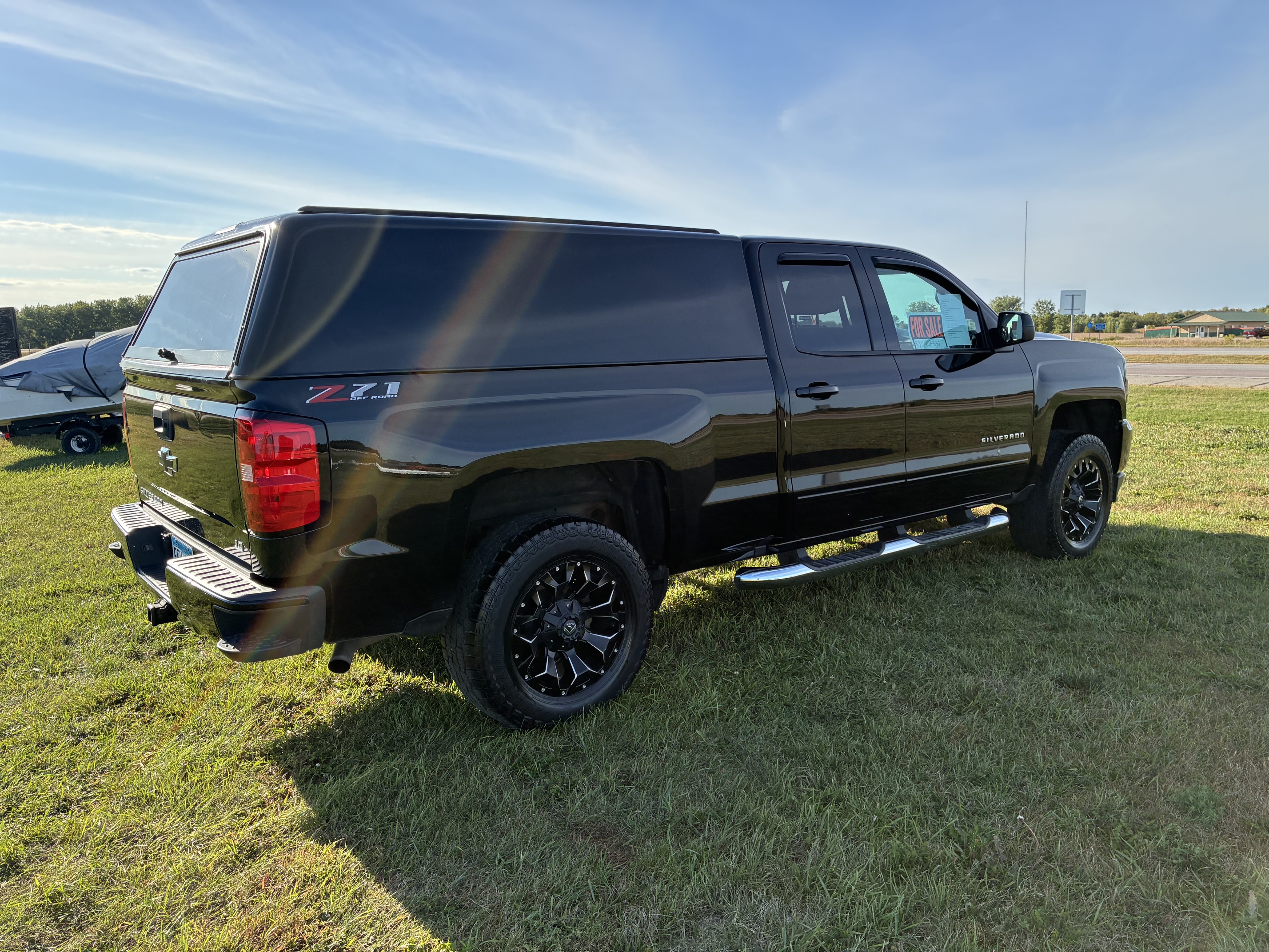 Used 2019 Chevrolet Silverado 1500 LT w/ All Star Edition AWD/4WD image 5