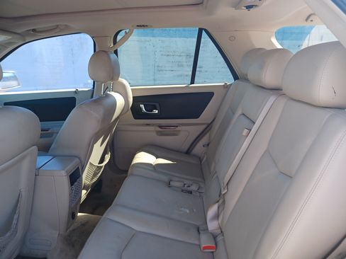 Used 2005 Cadillac SRX Luxury image 9