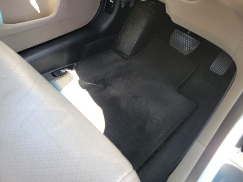 Used 2015 Honda Accord Touring image 9