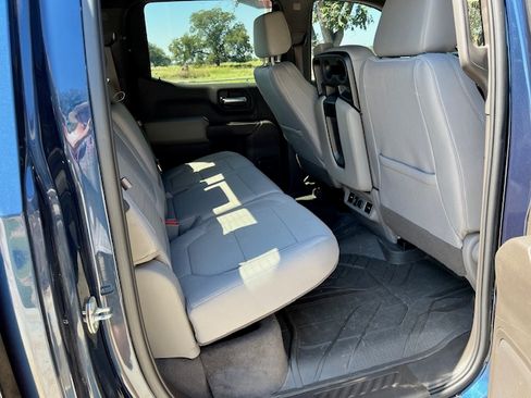 Used 2020 Chevrolet Silverado 1500 LT w/ Texas Edition image 8