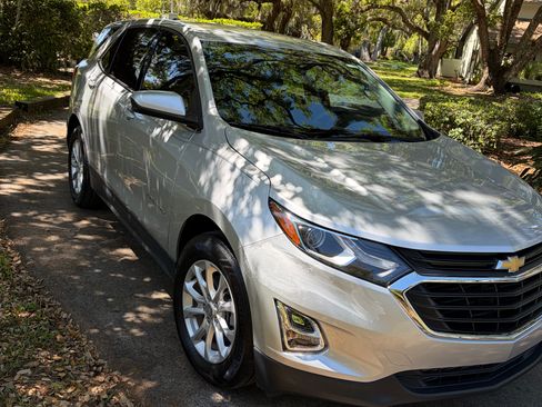 Used 2020 Chevrolet Equinox LT image 4