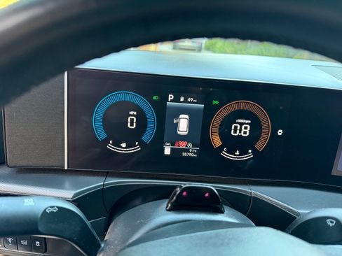 Used 2024 Hyundai Santa Fe SEL image 16