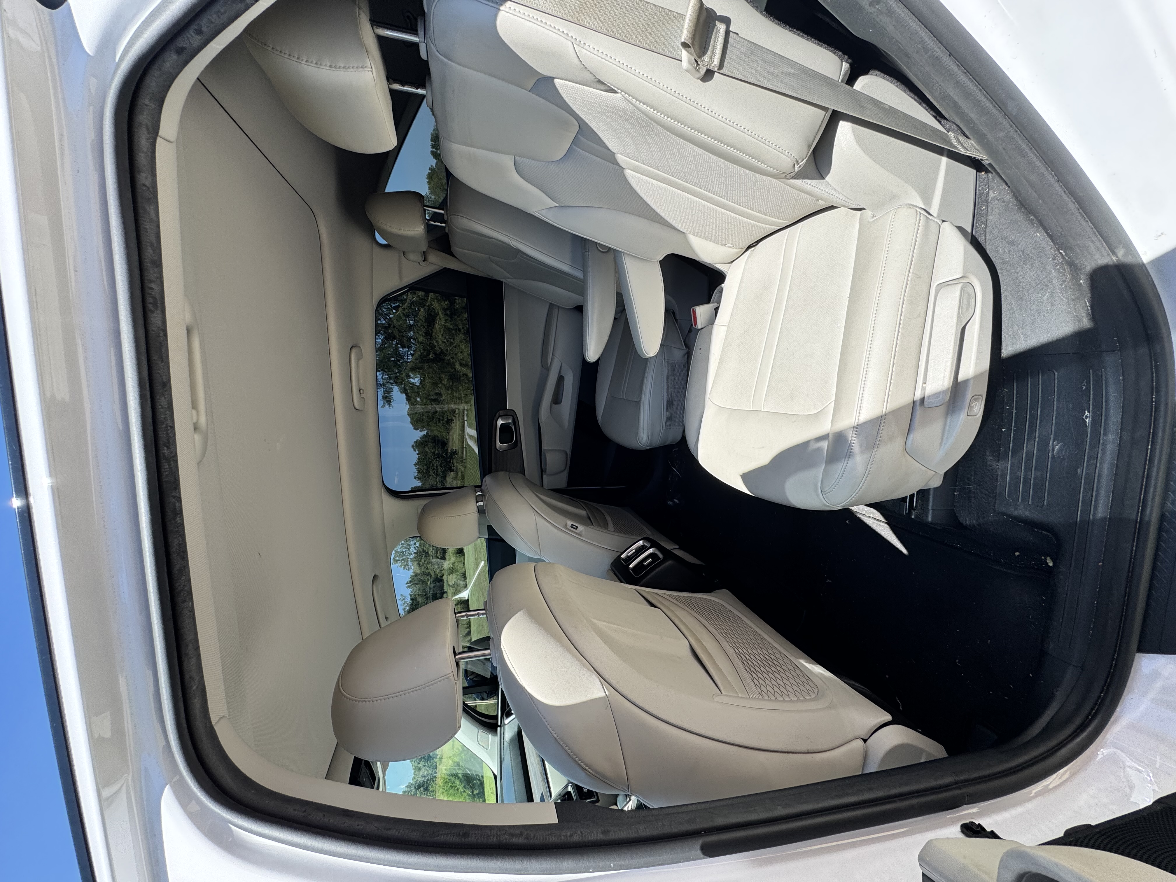 Used 2021 Kia Sorento EX w/ Panoramic Sunroof Package AWD/4WD image 8