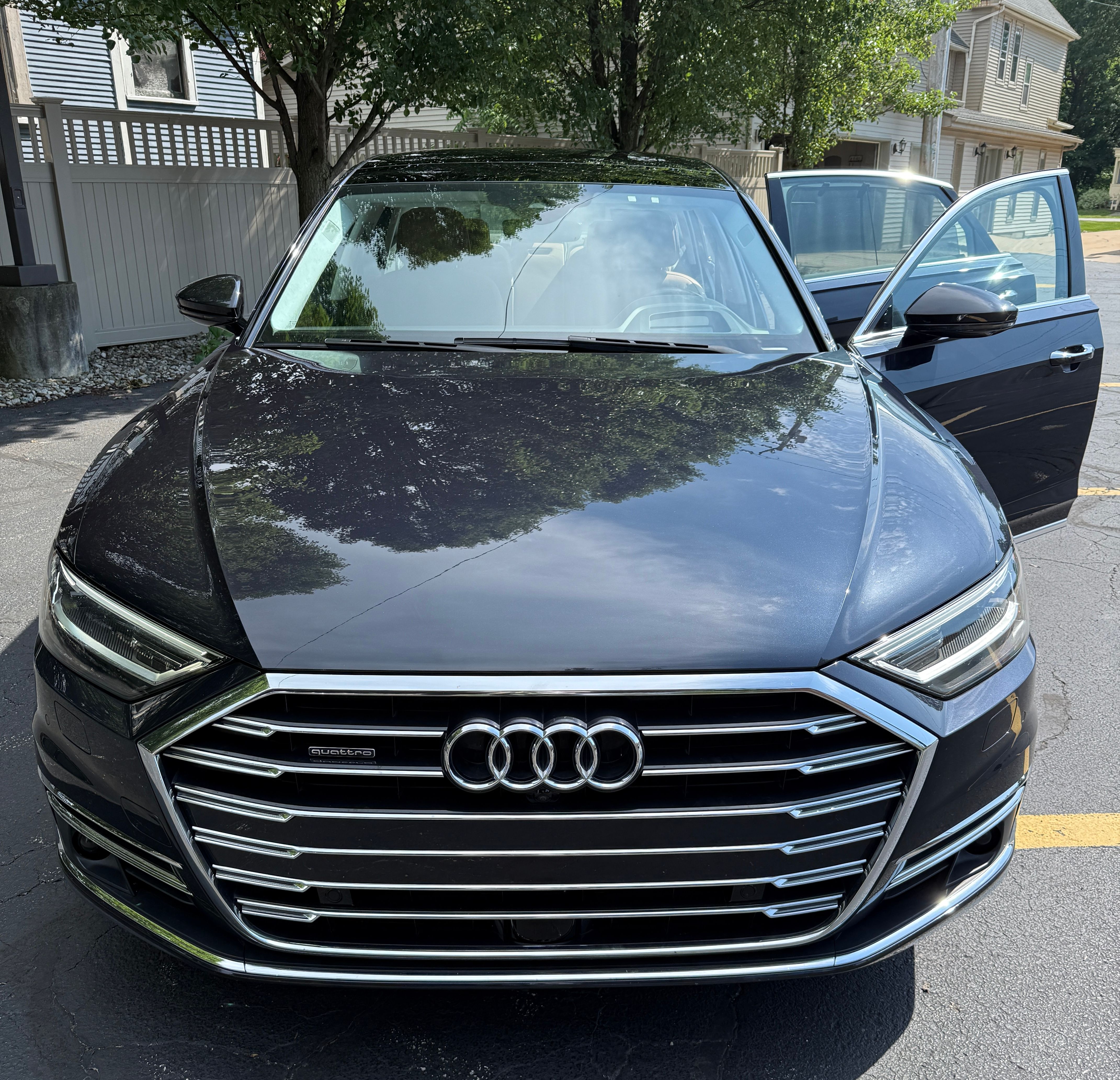 Used 2020 Audi A8 L 4.0T w/ Executive Package AWD/4WD image 10