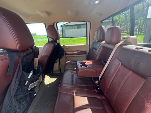 Used 2011 Ford F450 King Ranch w/ King Ranch w/Chrome Pkg image 13