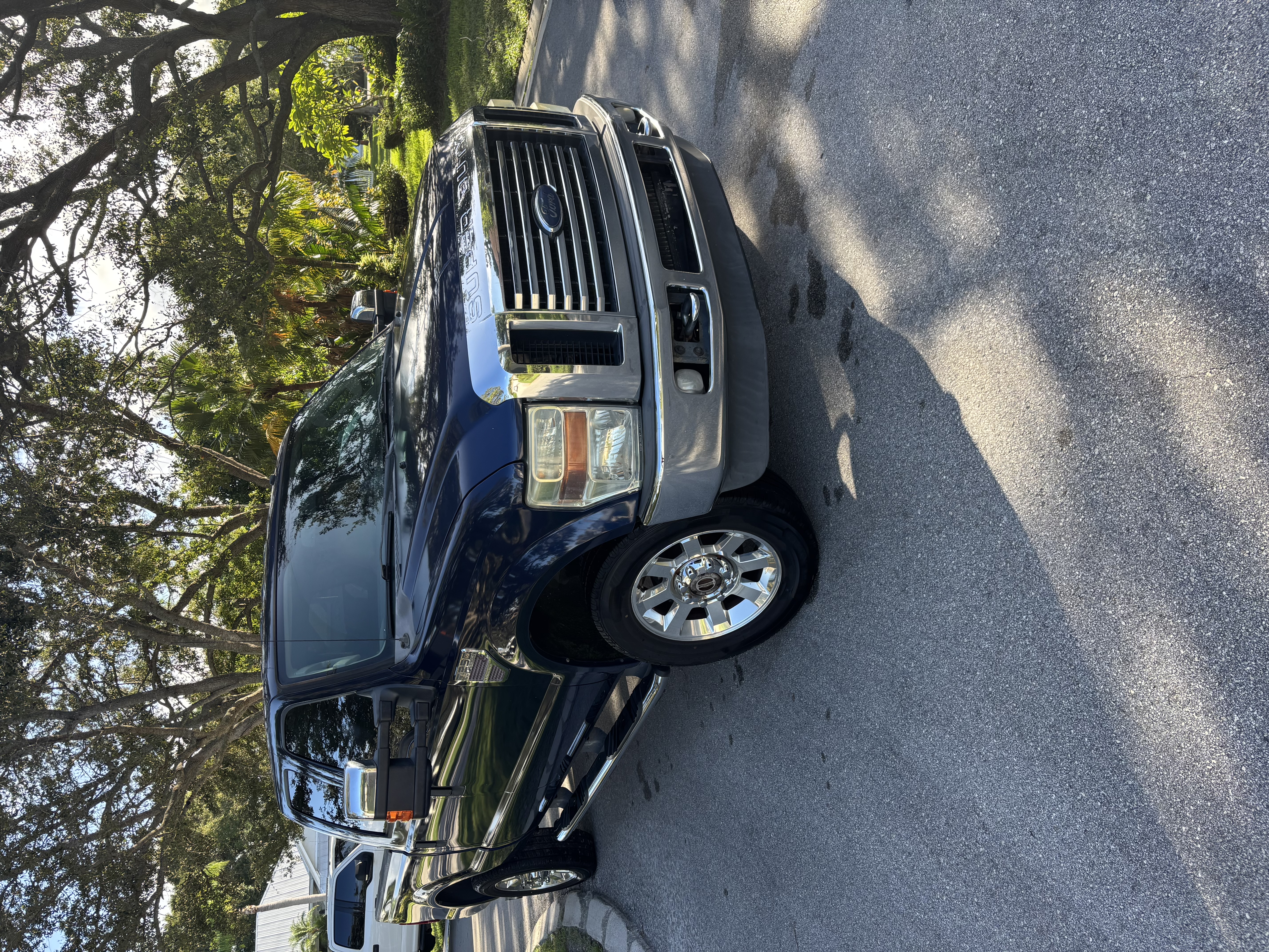 Used 2008 Ford F250 Lariat AWD/4WD image 2