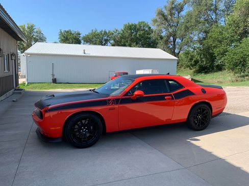 Used 2021 Dodge Challenger R/T Scat Pack w/ T/A Package RWD image 8