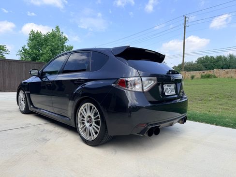 Used 2010 Subaru Impreza WRX STI AWD/4WD image 8