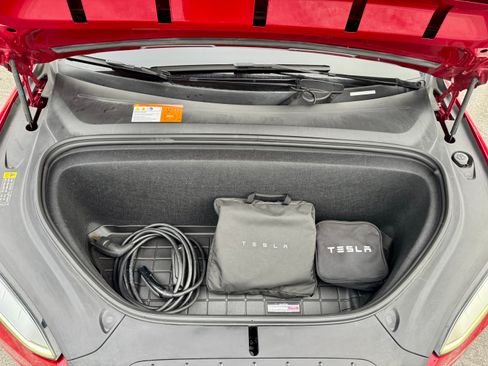 Used 2017 Tesla Model X 75D image 14