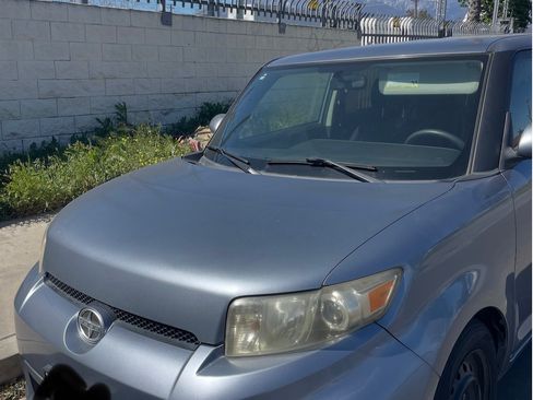 Used 2012 Scion xB image 9