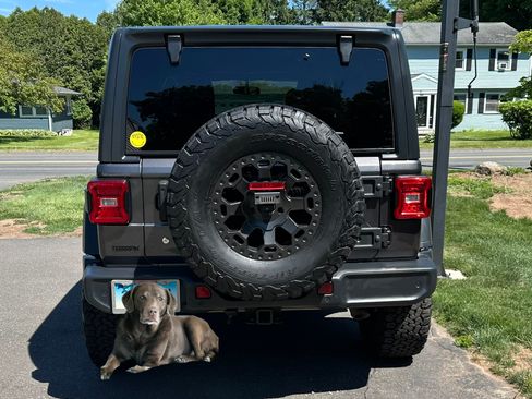 Used 2019 Jeep Wrangler Unlimited Sport S AWD/4WD image 16