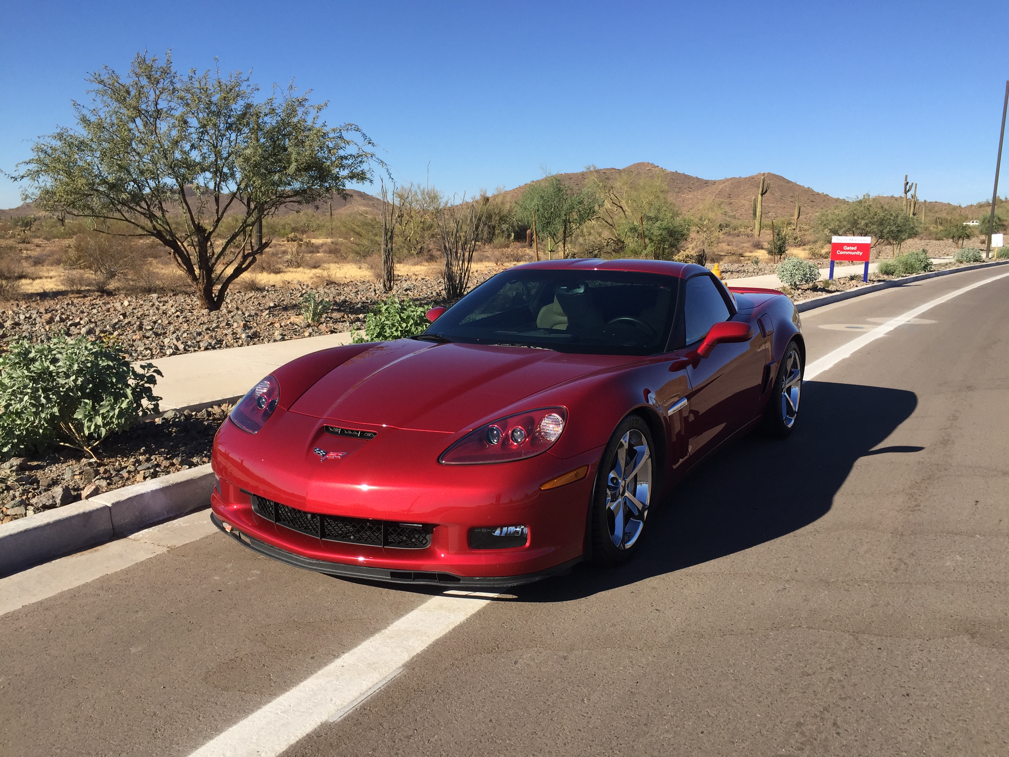 Used 2013 Chevrolet Corvette Grand Sport w/ 3LT Preferred Equipment Group RWD image 4